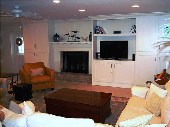 5th image of 308 E Jersey St