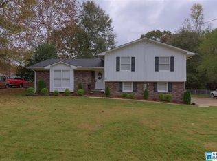 201 Crista Cir, Gardendale, AL 35071