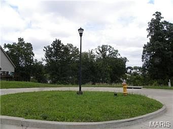 1st image of 220 Crescent Knolls Ct