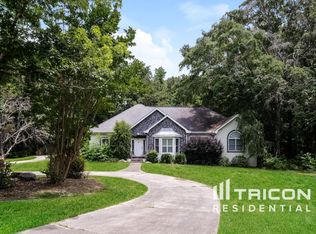 110 Rockhurst Chase, Tyrone, GA 30290