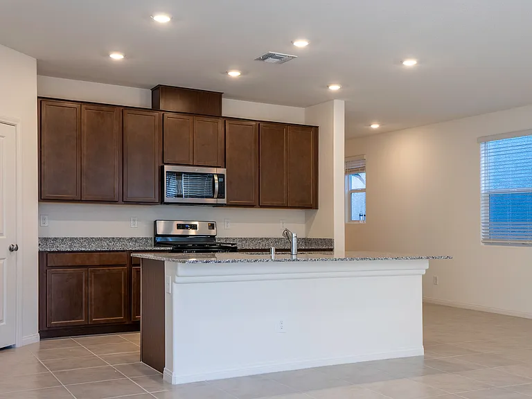 4160 Scarlet Cob Ave — Photo 4