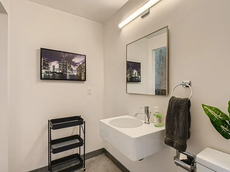 700 Washington Ave N #410 — Photo 23