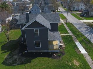 414 Perry St, Marblehead, OH 43440