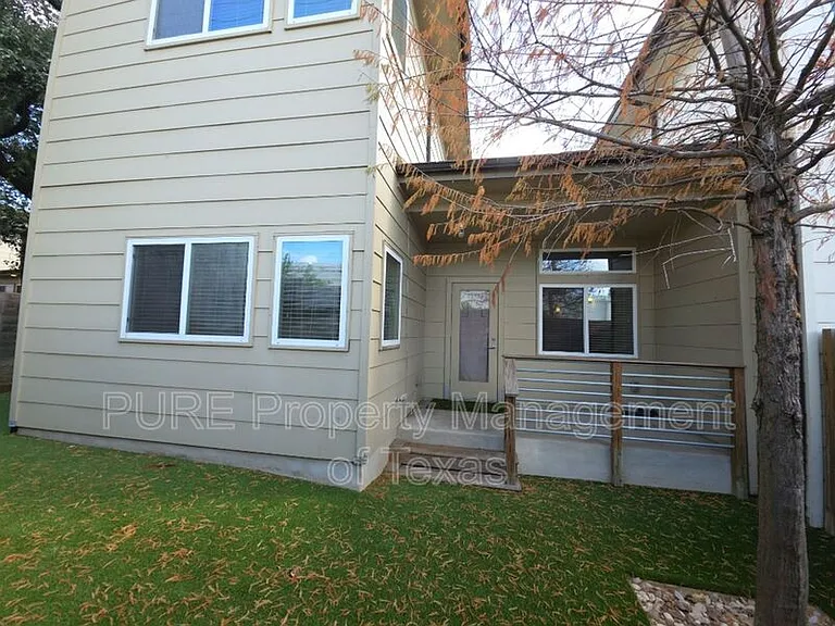 6800 Menchaca Rd #4 — Photo 21