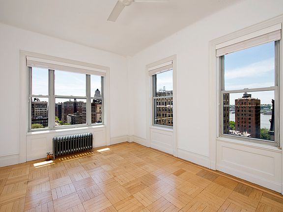 3rd image of 255 W 108th St APT 12A