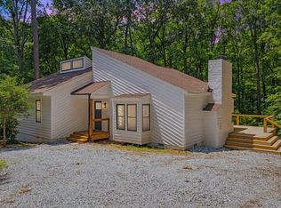 5709 Russell Rd, Durham, NC 27712