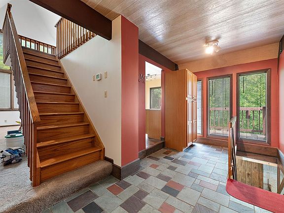 5th image of 9970 Skyridge Dr