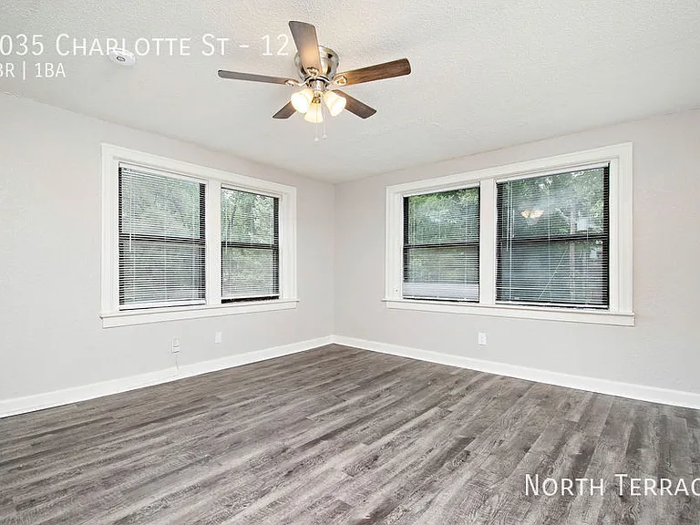 4035-4039 Charlotte — Photo 15