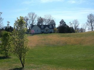 176 Mountain Shores Rd, New Tazewell, TN 37825