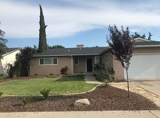 1422 Rall Ave, Clovis, CA 93611