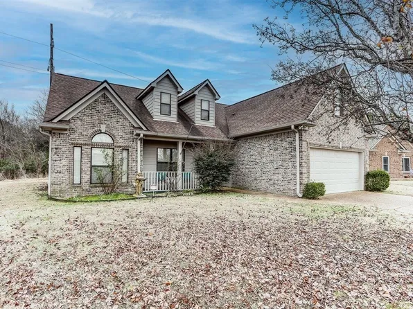 275 Mossy Springs Dr, Oakland, TN 38060