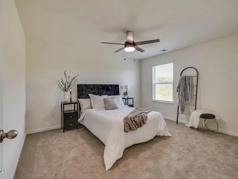 804 Pinhoti St — Photo 31