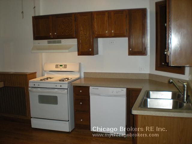 1st image of 1472 W Foster Ave #1