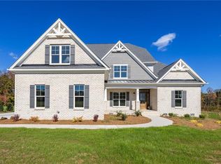 3104 Pasture View Dr, Kernersville, NC 27358