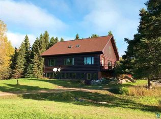 575 Moose Valley Rd, Hovland, MN 55606