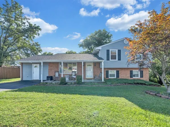 906 Pedigo Ln, Vinton, VA 24179