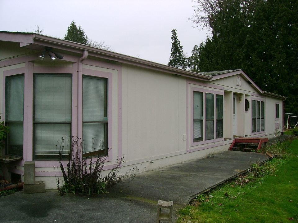 1st image of 17009 82nd Ave NW