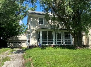 2047 Wyndhurst Rd, Toledo, OH 43607