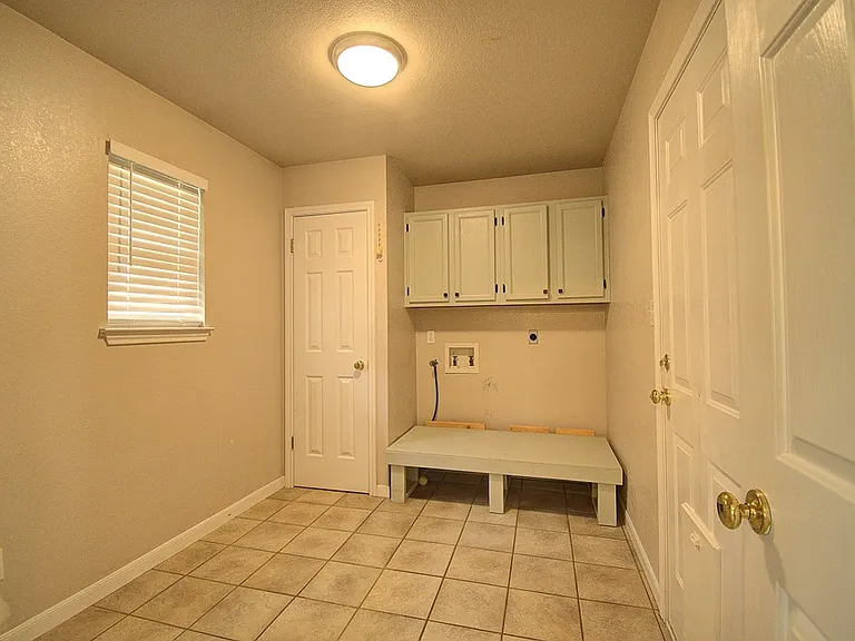 117 Dover Dr — Photo 13