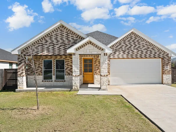 809 S Adelaide St, Terrell, TX 75160