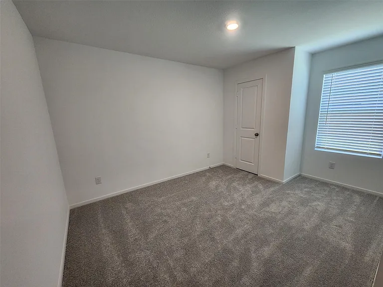 905 Coperchiata Cir — Photo 24