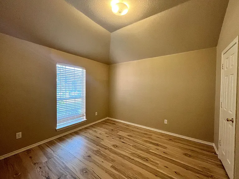 2508 Trailwest Ln — Photo 14