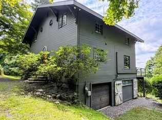 65 Meadow Lane, Hillsdale, NY 12529