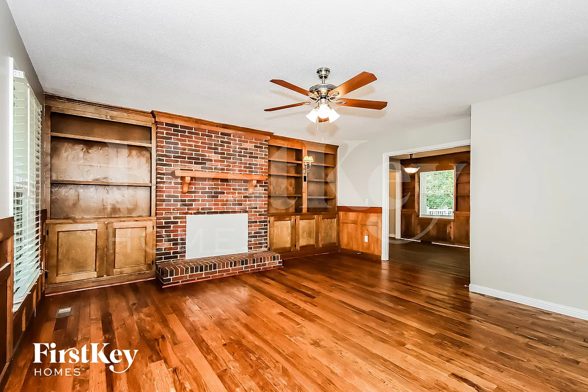 Building Photo - 6917 Forest Manor Dr