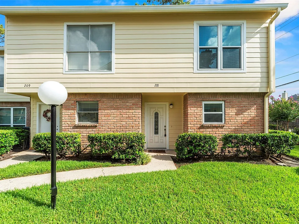14515 Wunderlich Dr #211