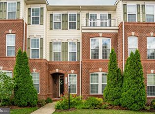 19373 Coppermine Sq, Leesburg, VA 20176