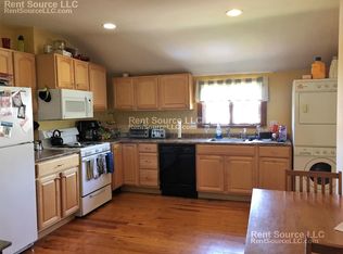 31 Cotting St, Medford, MA 02155