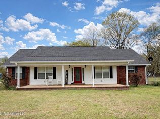 1278 Hillard Howell Rd, Lucedale, MS 39452