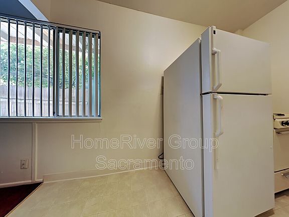 5th image of 2209 W St #3