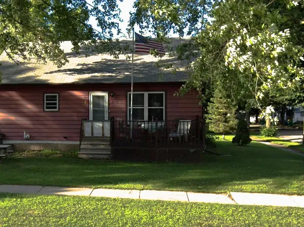 812 9th St, Green Bay, WI 54304