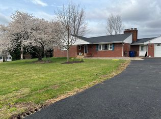 8004 Signal Hill Rd, Manassas, VA 20111