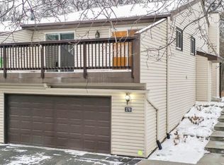 278 River Woods Ln, Burnsville, MN 55337