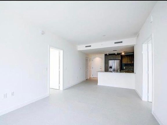 4th image of 5350 NW 84th Ave #16