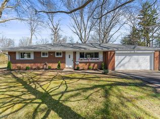 7070 Dogwood Ln, Mentor, OH
