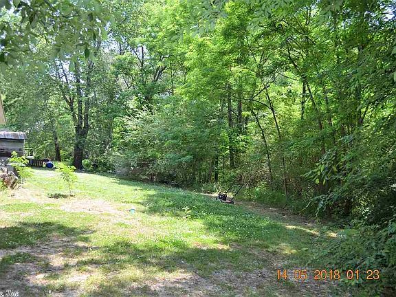 3rd image of 8771 Northwood Ln