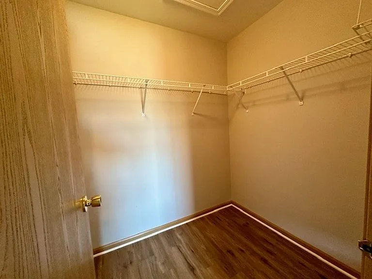 146 Bertram Dr #I — Photo 8