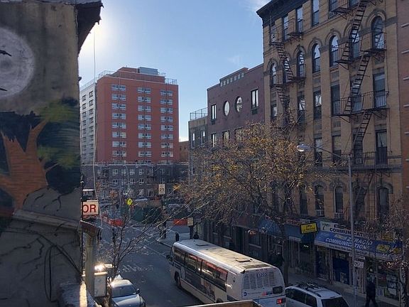 3rd image of 26 Avenue C APT 2