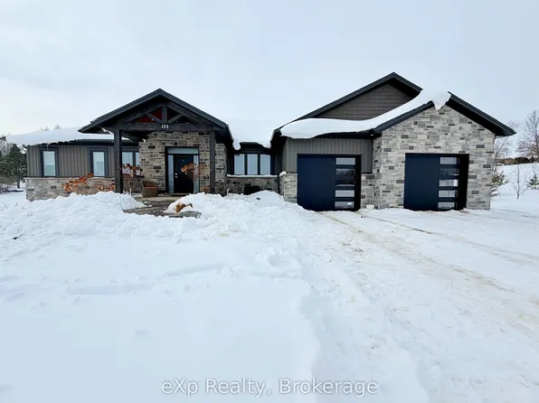 133 Helena St, West Grey, ON N0G 1C0