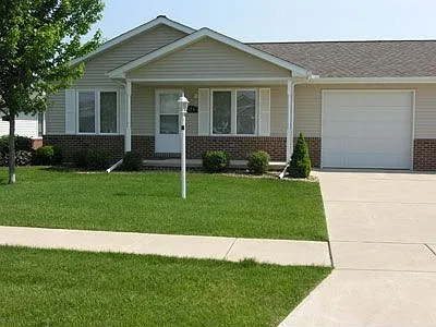 134 Comfort Way photo 1