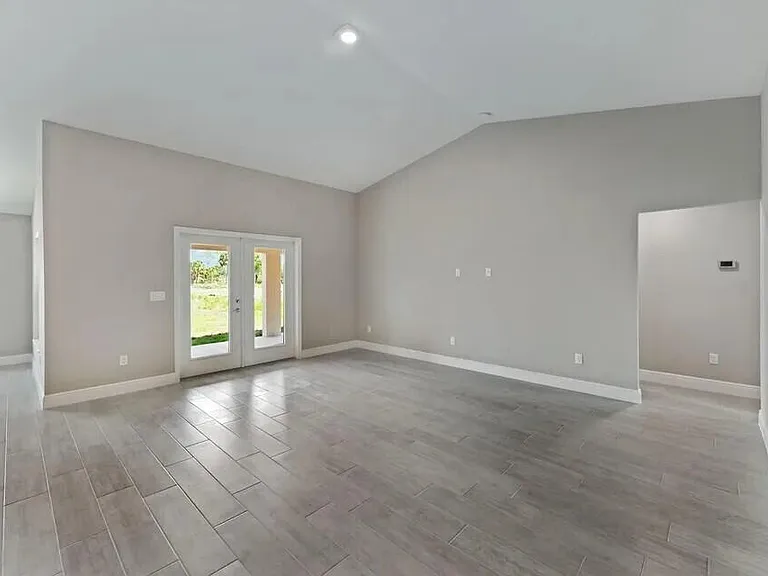 20365 Marie Ct — Photo 21