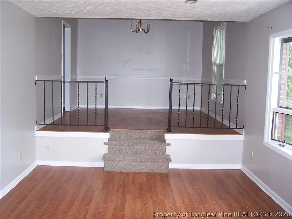 3 bed, 2.5 bath, 1814 sqft, $1,700 — Photo 3