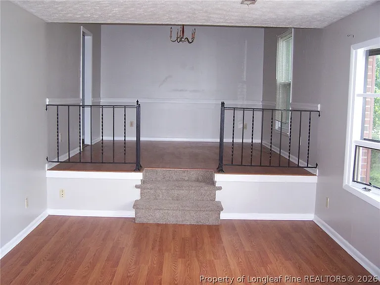 6813 Brush Creek Rd — Photo 3