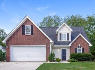 1052 Enderbury Dr, Indian Trail, NC 28079