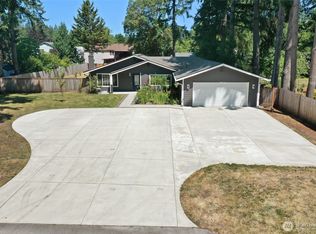 7542 41st Avenue SE, Lacey, WA 98503