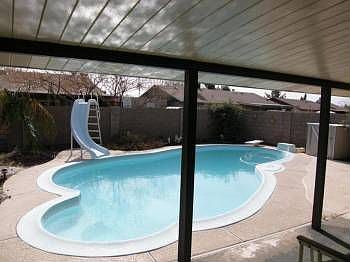 2nd image of 1301 W Utopia Rd