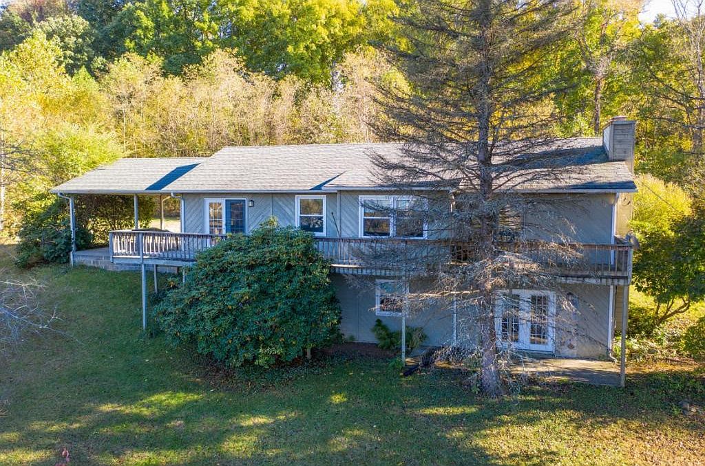 160 Cloverdale Ln, Johnson City, TN 37604 Zillow